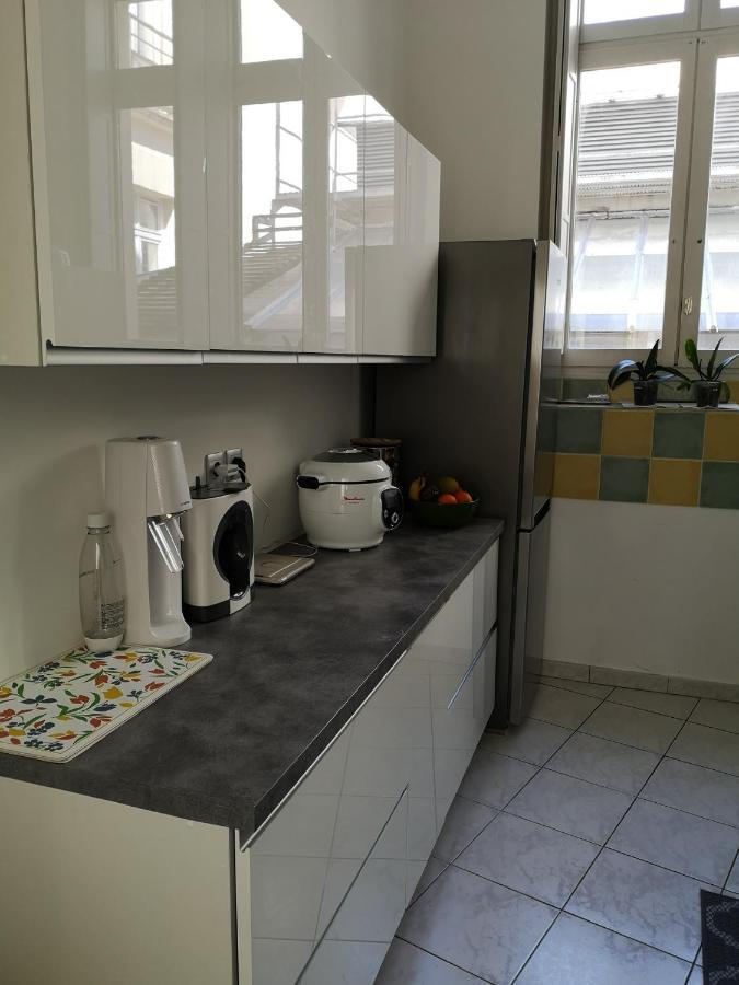 Appartement De 105M2, Balcon Sur Cours De La Republique Narbona Zewnętrze zdjęcie