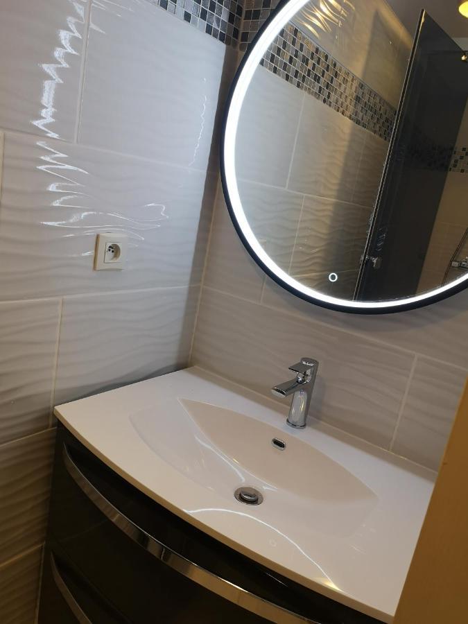 Appartement De 105M2, Balcon Sur Cours De La Republique Narbona Zewnętrze zdjęcie